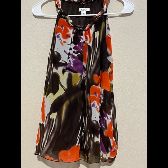 EUC Multi-print sleeveless Cato Top. - Picture 3 of 7